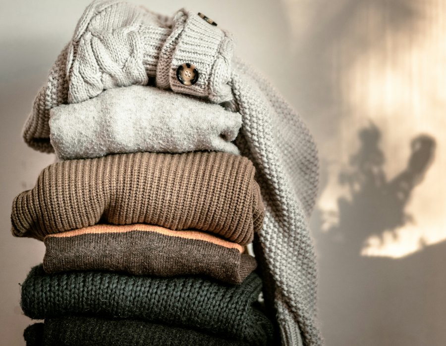 Pile de pulls en laine